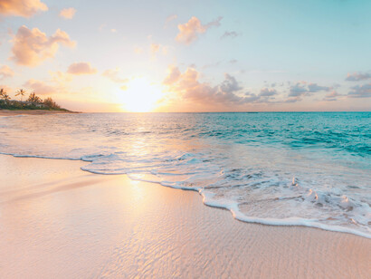 Vista del atardecer en una playa