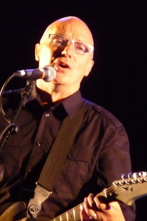 Midge Ure durante un concerto