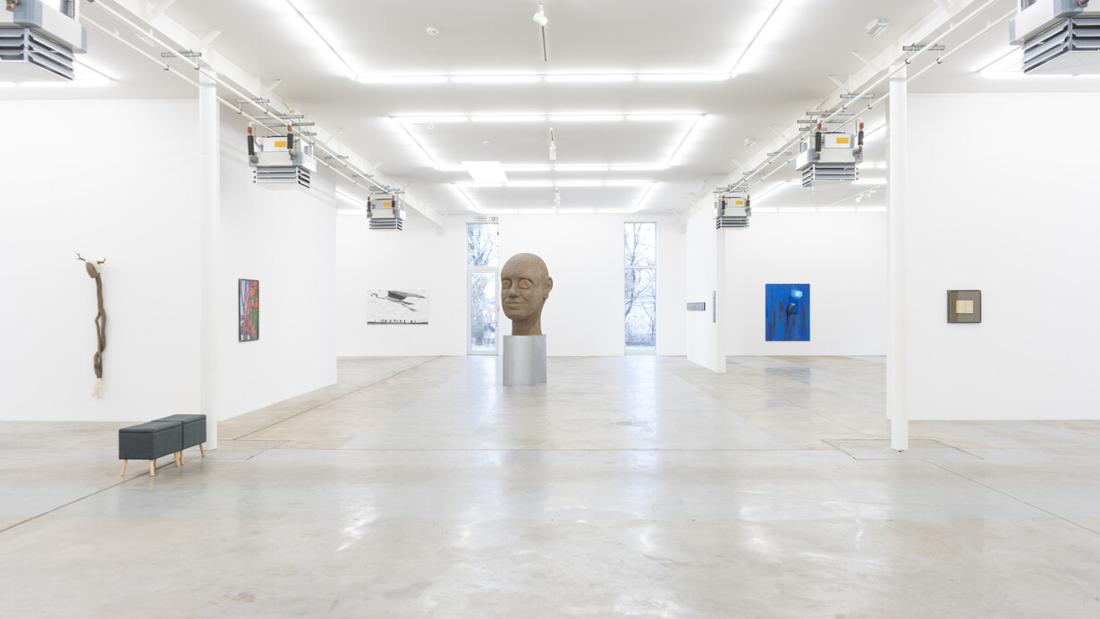 Éric Troncy, Les magiciens du temps d'arrêt, exhibition view. Courtesy of Ceysson and Bénétière