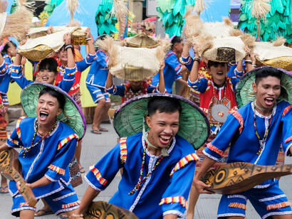 Vivimos en un permanente simulacro. 