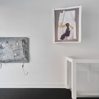 Various artists, Working title. I ❤️ artists and oceans, exhibition view. Courtesy of Belmacz Gallery