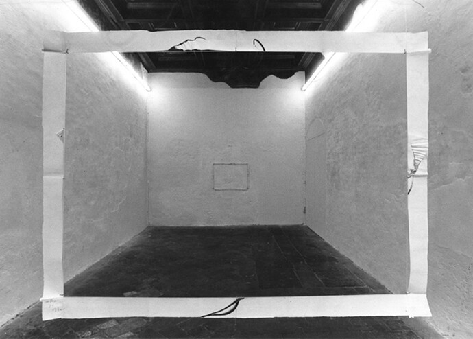 Federico De Leonardis, Tagliatella, carta giapponese e carbone, 100x130cm, 1977