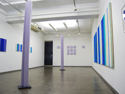 Koichi Somaki, Untitled, 2015, urethan on plywood, 18 x 18 x 241 cm each