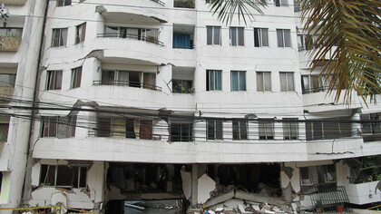 Aquí se entiende que no vivimos una sola crisis, sino varias superpuestas: climática, hídrica, económica y social. Foto tomada el día 14 de agosto de 2026, 8 días después del terremoto que afectó la ciudad de Cali, Colombia
