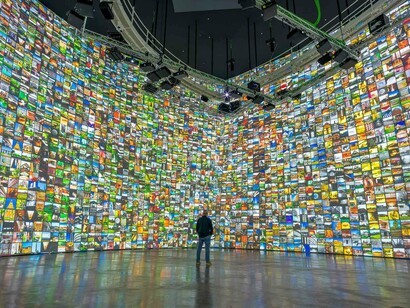 Refik Anadol, In situ, vista de exhibición. Cortesía de Guggenheim Bilbao 