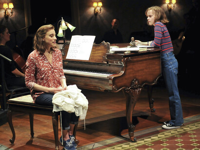 A "Fun Home" review