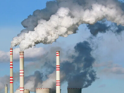 Fossil fuels: oil, coal and natural gas companies currently make trillions of dollars through ecological pillage