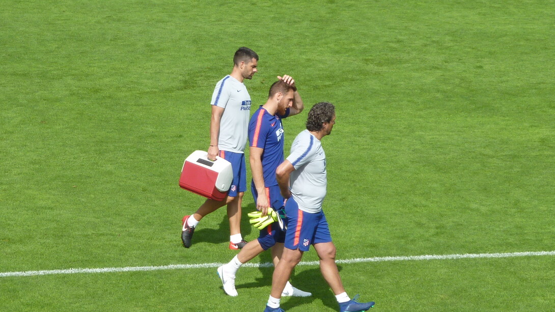 Jan Oblak, portero del Atlético de Madrid, durante la última sesión de trabajo en la localidad italiana de Brunico. Foto: Alessandro Doro
