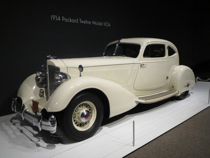 Autos Art Déco en el Museo de Arte de Carolina del Norte,1934 Packard 12, Model1106, USA