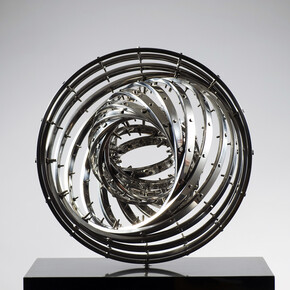 Sungfeel Yun, Energy 10, 2014, Stainless steel, Bolts, Nuts, 5 x 45 x 20 cm