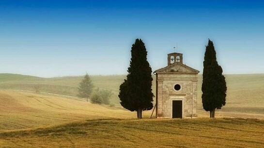 Lonely church in the middle of nowhere in Val d´Orcia