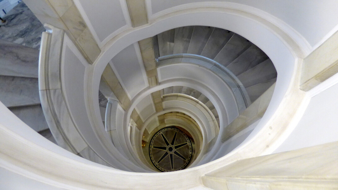 Senate, escalier