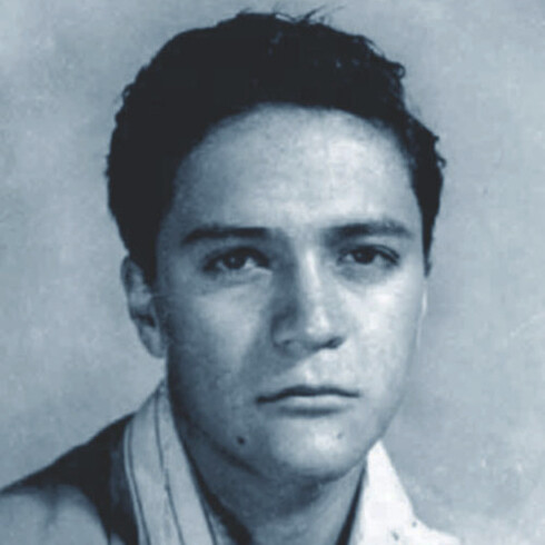 Carlos Castaneda ha acquisito fama per i suoi libri sulle vicende dello stregone Don Juan e il suo gruppo di allievi sciamani