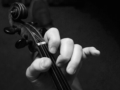 The violin: timeless art, caught in the currents of history