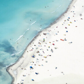 Joshua Jensen-Nagle, Drifting Over The Italian Riviera, 2017. Courtesy of Caldwell Snyder Gallery