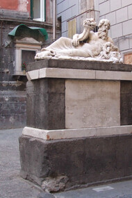 Piazzetta Nilo a Napoli