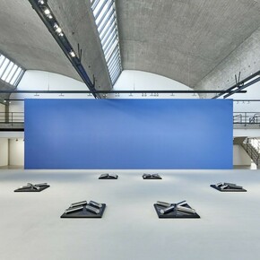 Walter De Maria, Exhibition view. Courtesy of Gagosian Gallery