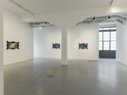 Chiara Dynys. Look Afar, exhibition view. Courtesy of M77 Gallery