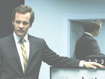 Peter Sarsgaard em "Experimenter" (2015), filme sobre a experiência de Milgram