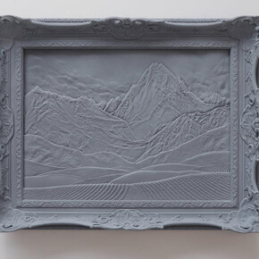 Hans Op de Beeck, Mountainscape, 2024. Mit freundlicher genehmigung der Galerie Krinzinger
