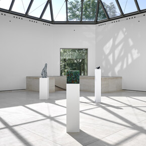 Agnieszka Kurant, Risk landscape, exhibition view. Courtesy of Mudam Luxembourg