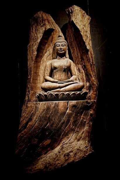 Buddha di legno al Museo Marittimo di Galle, Sri Lanka