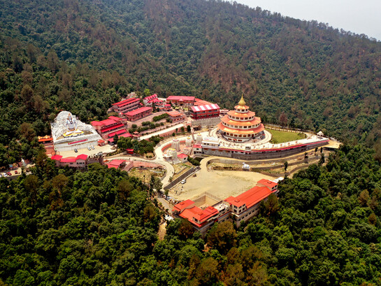 Dol Ashram, officially known as Shri Kalyanika Himalaya Devasthanam, is a serene spiritual retreat in Almora, Uttarakhand, situated at an altitude of approximately 6,000 feet