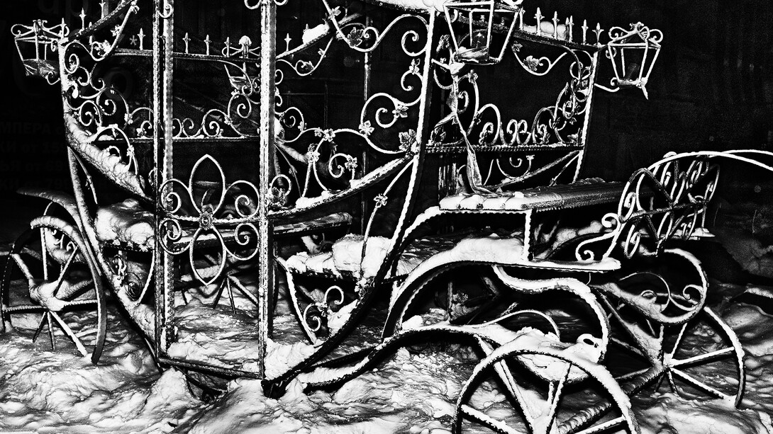 Jacob Aue Sobol,
Arrivals and Departures,
Untitled #54, 2013,
Gelatin Silver Print,
© Jacob Aue Sobol, Courtesy Yossi Milo Gallery, New York