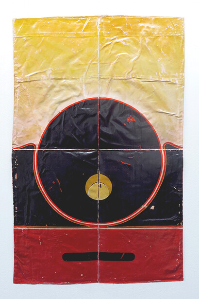 Tim Ellis, United in Different Guises CLXXXVI, 2014, Acrylic, varnish, cotton, and bulldog clips, 76 x 45 cm