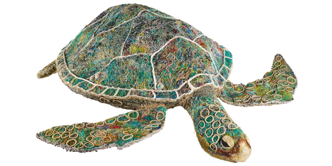 Tortue Merad d’Underdown Cay (Merad Turtle from Underdown Cay) par collectif du Centre d’Art d’Erub 
Australie, Queensland, détroit de Torrès, île Erub, Meriam Mer. 2015, Corde en polypropylène sur armature métallique, Acquis du Centre d’Art d’Erub en 2017 par l’intermédiaire de Stéphane Jacob (Arts 
d’Australie). Photo: © MEG, J. Watts