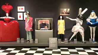 Alice: Curiouser and Curiouser, exhibition at Mori Arts Center Gallery in Tokyo. Stage mannequins © Alma Reyes