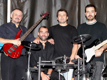 Foto de promoción de una banda