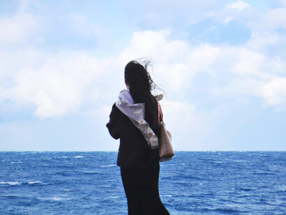 Avancer avec légèreté : lorsque l’on s’autorise intérieurement, chaque pas devient possible