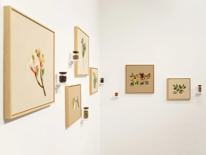 Tiffany Chung, Crossroads of time, exhibition view. Courtesy of Max Estrella Gallery