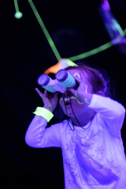 Fixing a Hole. Courtesy of Tate