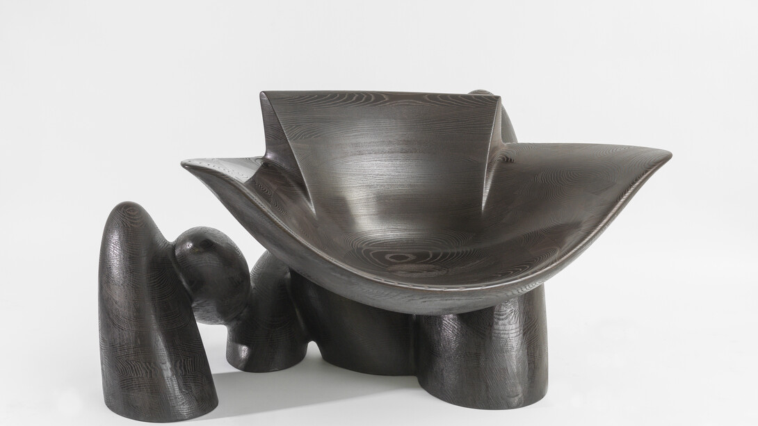 Captain's Chair, 2013, Stained Ash, 29 x 54.5 x 43 inches. Courtesy of Wendell Castle and Friedman Benda. Photography: Adam Reich