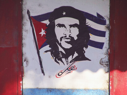 Cada día, en todas las latitudes ganan más seguidores la prédica de las iglesias fundamentalistas o las propuestas neofascistas que el discurso socialista