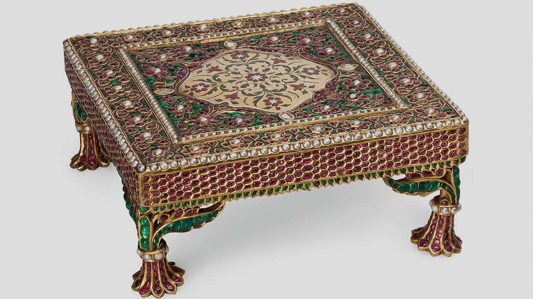 Immensely adoring emerald. Courtesy of the State Hermitage Museum