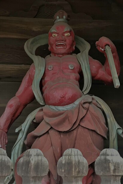 Gate of the Two Deva Kings © Alma Reyes