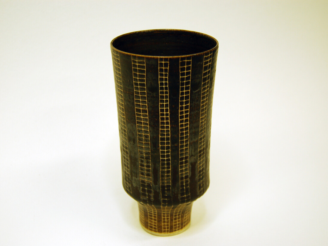 Ceramic Vase (sgraffito technique) by Lucie Rie, 1950s, © Camberwell College of Arts, University of the Arts London