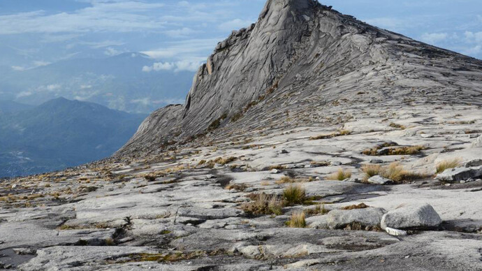 Il Low’s Peak del monte Kinabalu