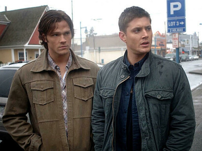 Sam (Jared Padalecki) y Dean (Jensen Ackles), dos hermanos cazadores de criaturas sobrenaturales 