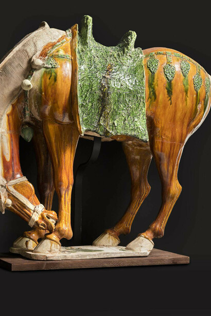 Open Storage of the Art of Asia. Courtesy of National Gallery