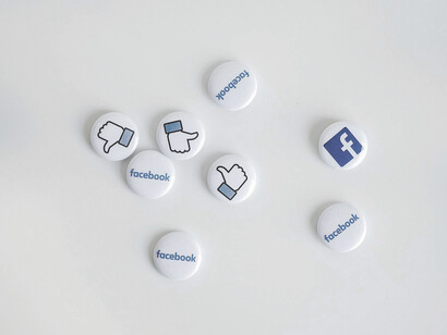 Nel mondo esistono più di 2 miliardi di account, dei quali veramente attivi, più del 30%