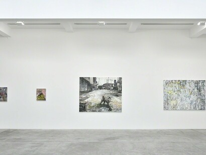 Sabine Moritz, Dawn, Exhibition view. Courtesy of Galerie Marian Goodman