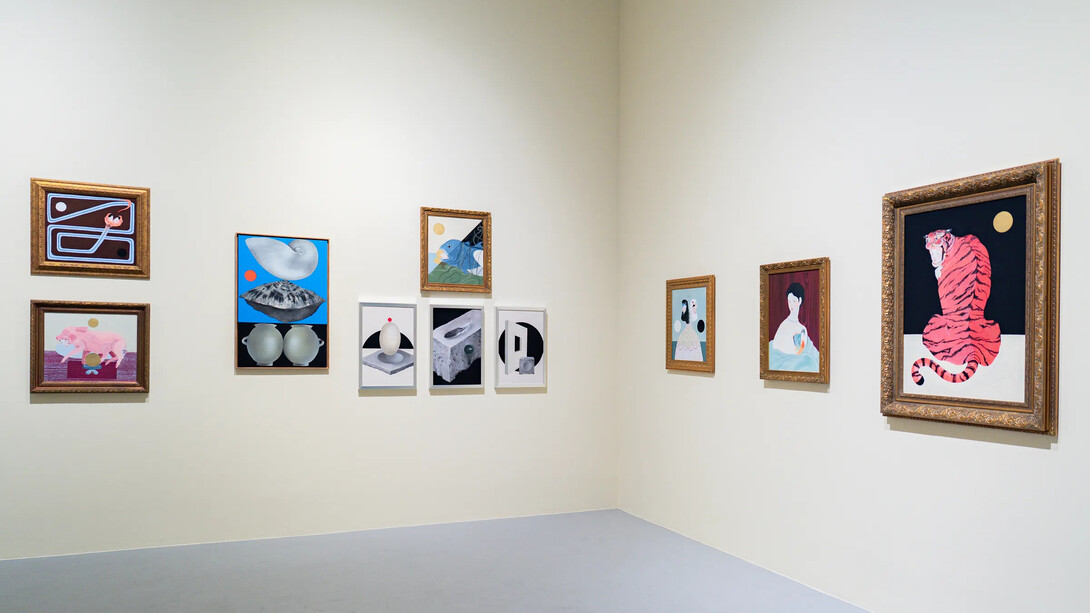Miyabi and Mookmintra Jariyavidyanont, Unus mundus, exhibition view. Courtesy of Gallery Very