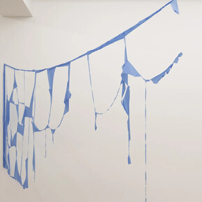 Marion Baruch, Quel che rimane del cielo (What remains of the sky), exhibition view. Courtesy of Galerie Peter Kilchmann