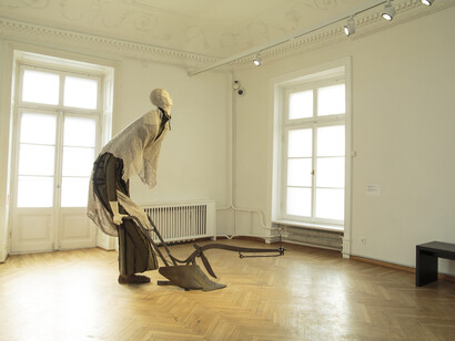 Serpent, exhibition view. Courtesy of Tartu Art Museum