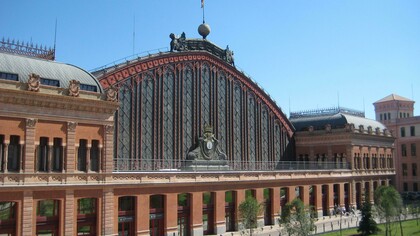 Madrid. Fachada principal de la estación de Atocha