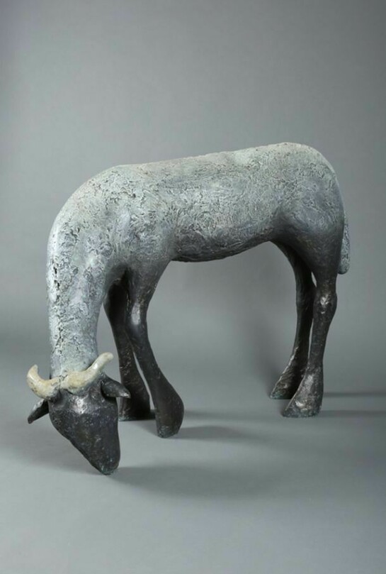 Karen Diefenbach, Armoniosa, 2013, Bronze, 33 x 43 x 21 in; 84 x 109 x 53 cm